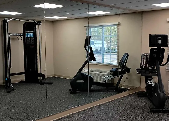 Woodspring Suites Louisville Clarksville