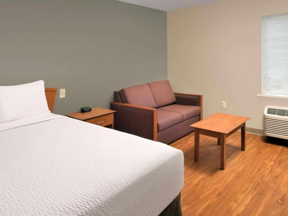 Woodspring Louisville Clarksville (Clark County)