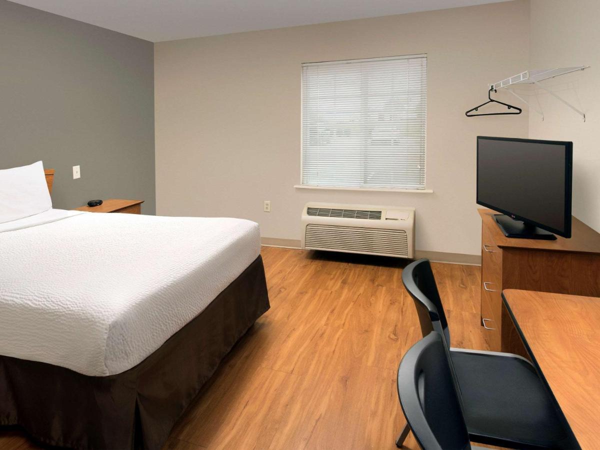 Woodspring Louisville Clarksville (Clark County)