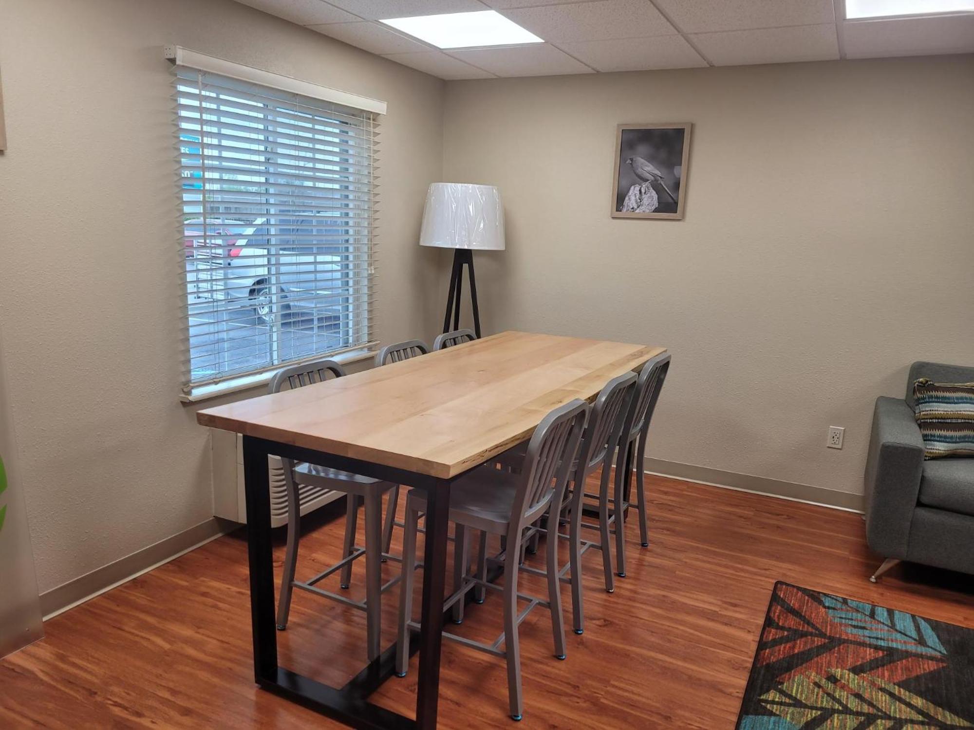 Woodspring Louisville Clarksville (Clark County)